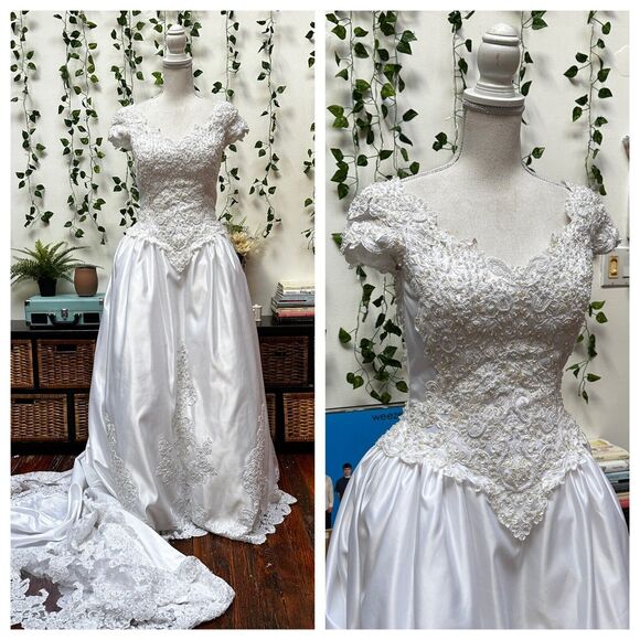 Vintage 90s Satin Beaded Wedding Gown White Ball Gown Cap Sleeves Train XXS - Picture 1 of 12